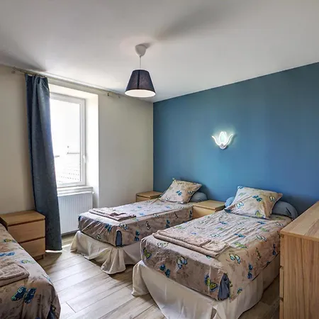 Spacieux Avec Spa, Sauna Et Animaux Acceptés - Fr-1-496-274