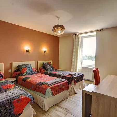Séjour à la campagne Spacieux Avec Spa, Sauna Et Animaux Acceptés - Fr-1-496-274