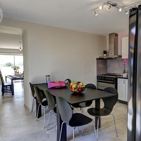 Spacieux Avec Spa, Sauna Et Animaux Acceptés - Fr-1-496-274 Séjour à la campagne *